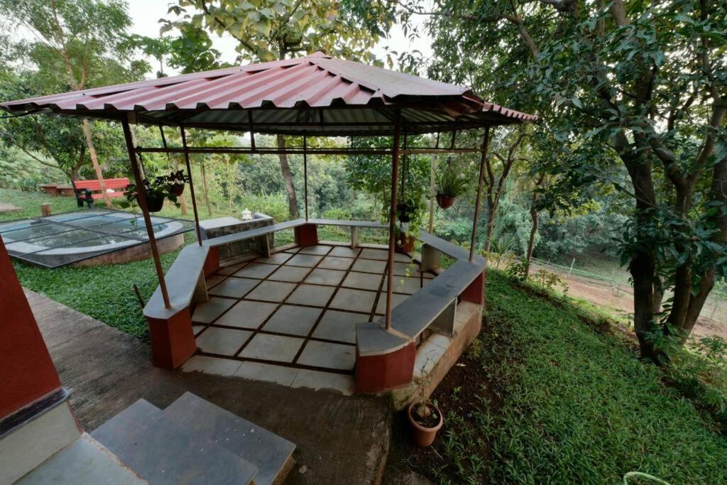 Lobville Homestay Karjat Eksteriør bilde