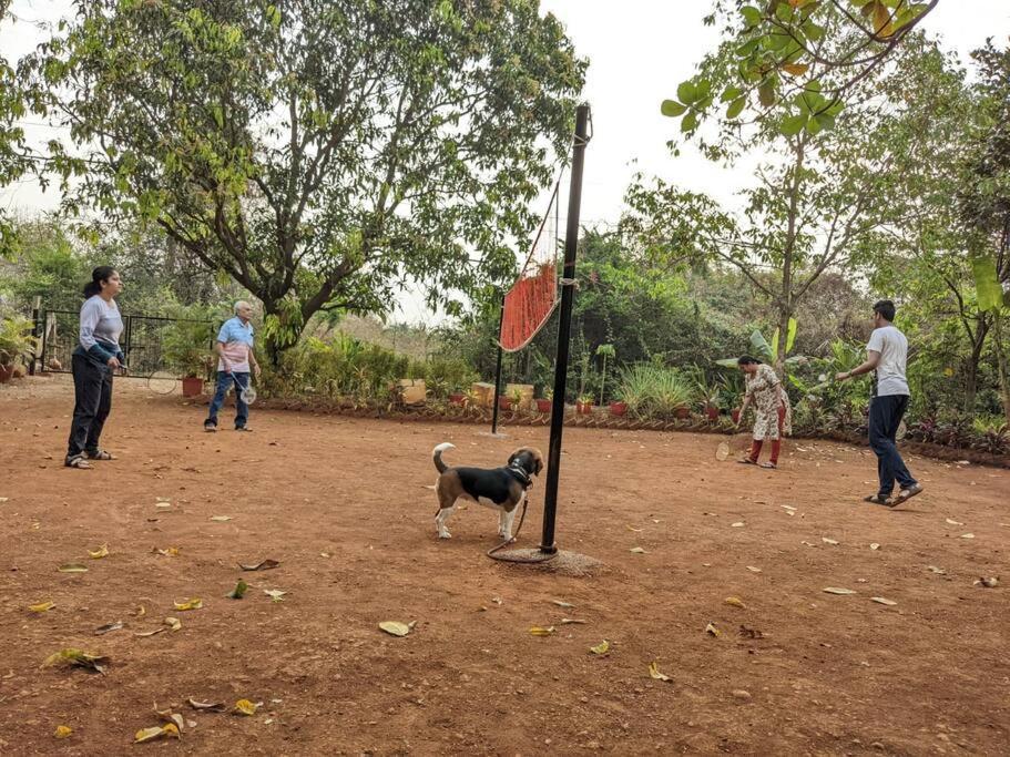 Lobville Homestay Karjat Eksteriør bilde